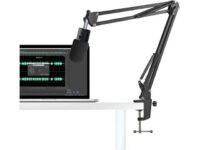Professional Razer Seiren X Boom Arm with Pop Filter